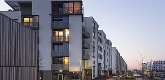 Veröffentlichung &quot;Leben in der Stadt - Urbaner Geschosswohnungbau&quot; mit dem Eckgebäude B3 im Block W6 in der Bahnstadt HD